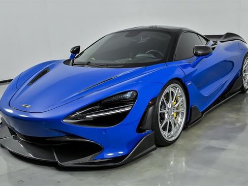 Used 2018 McLaren 720S RWD image 9