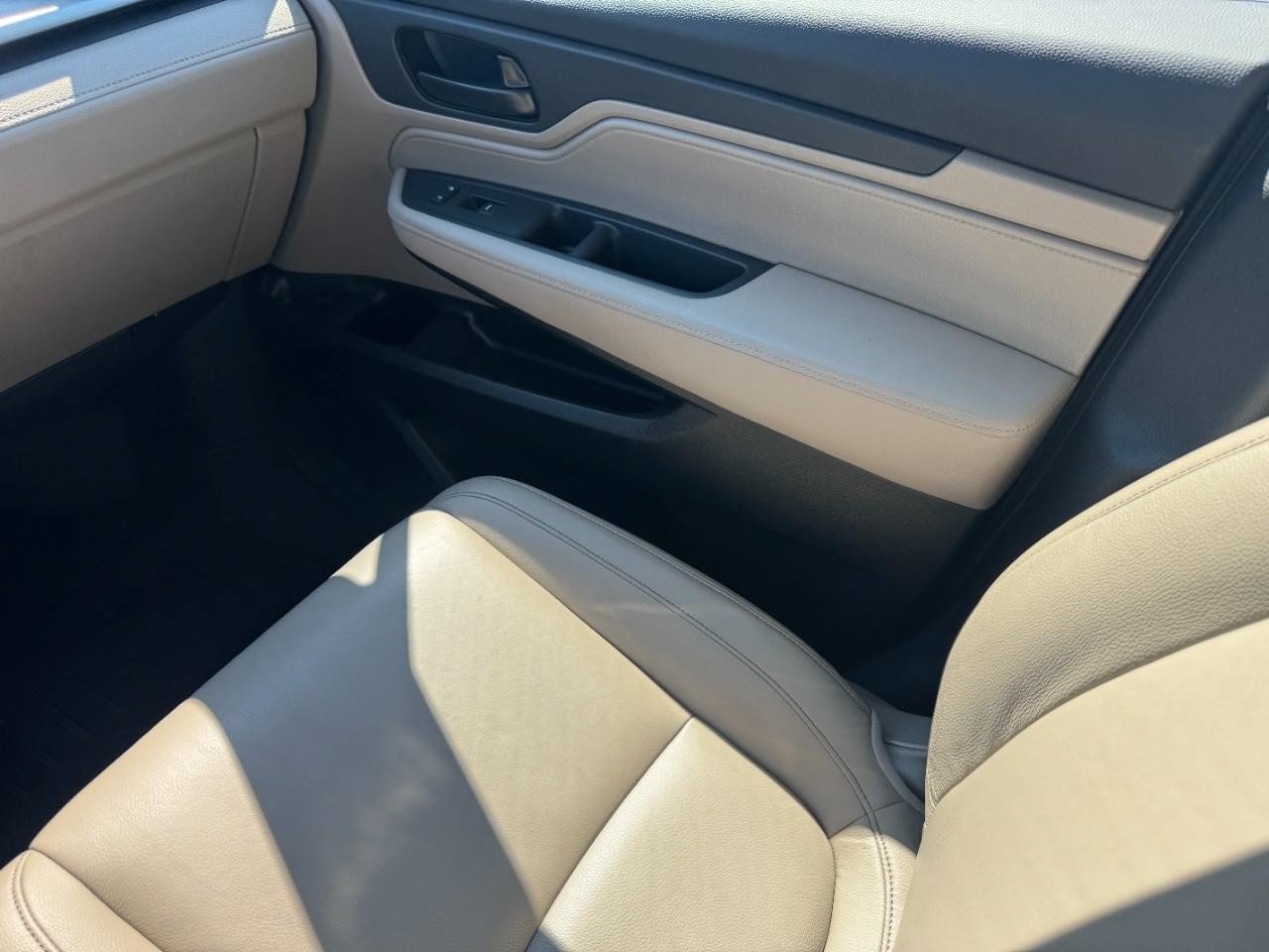 Used 2024 Honda Odyssey EX-L image 16