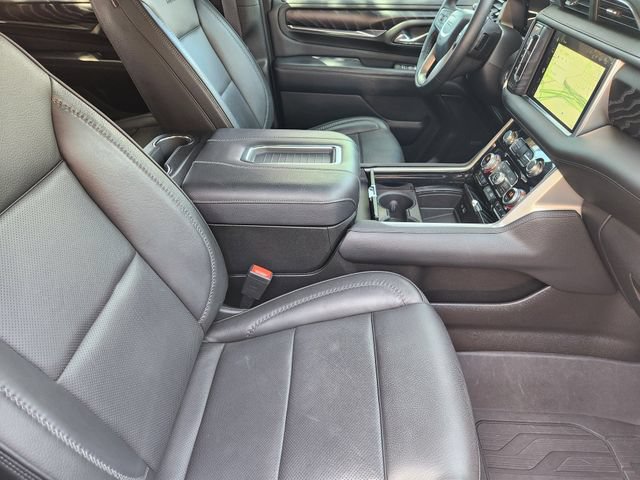 Used 2023 GMC Yukon Denali w/ LPO, Floor Liner Package AWD/4WD image 14