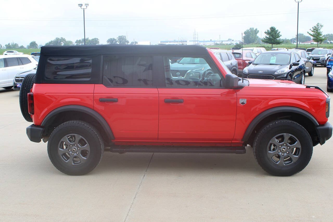 Used 2022 Ford Bronco Big Bend AWD/4WD image 4