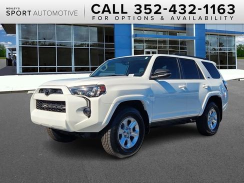 Used 2018 Toyota 4Runner SR5 image 1