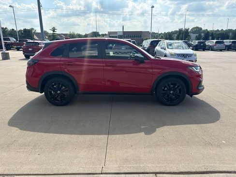 Certified 2026 Honda HR-V Sport image 4