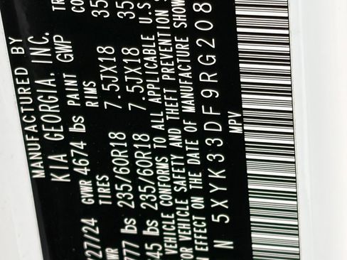 Used 2024 Kia Sportage EX image 12