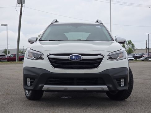 Used 2022 Subaru Outback Touring w/ Popular Package #2 AWD/4WD image 16