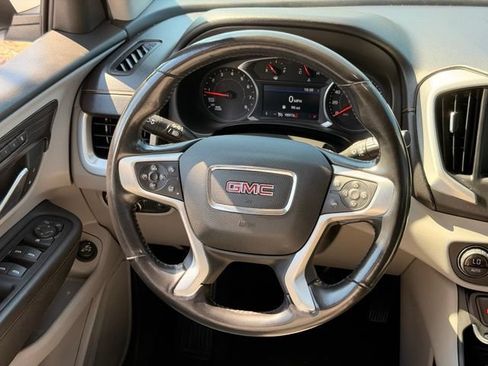 Used 2021 GMC Terrain SLT FWD image 16