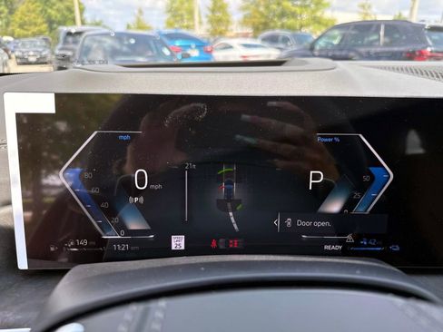 New 2026 BMW X5 xDrive50e w/ Executive Package image 31