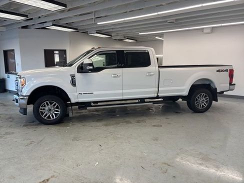 Used 2019 Ford F350 Lariat w/ Lariat Ultimate Package image 7