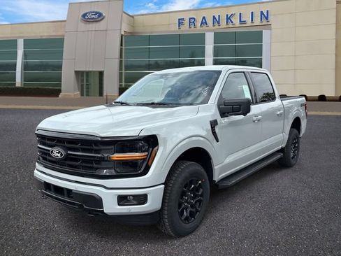 New 2026 Ford F150 XLT w/ Equipment Group 302A MID AWD/4WD image 3