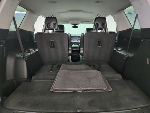 Used 2019 GMC Acadia SLT AWD/4WD image 30