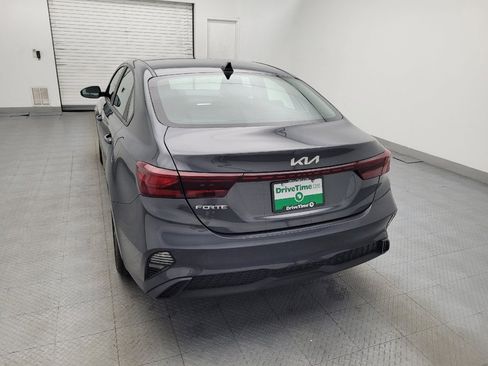 Used 2023 Kia Forte LXS FWD image 6