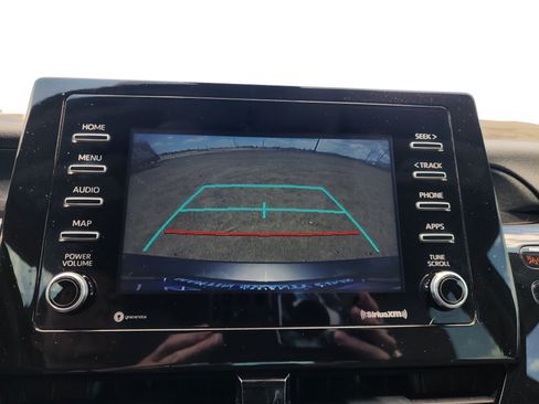 Used 2021 Toyota Camry SE FWD image 22