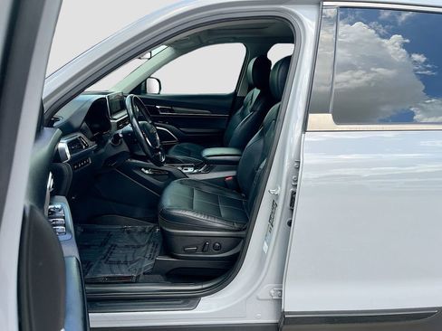 Used 2022 Kia Telluride EX w/ EX Premium Package AWD/4WD image 22