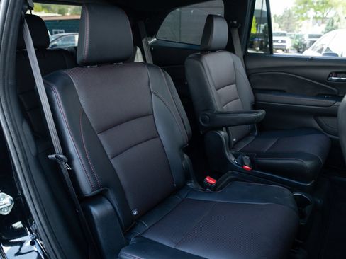 Used 2021 Honda Pilot Black Edition image 25