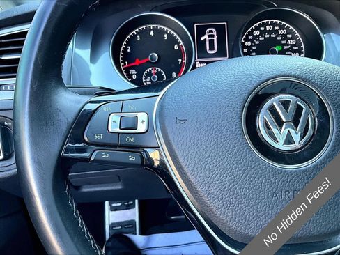 Used 2017 Volkswagen Golf Alltrack SE AWD/4WD image 16