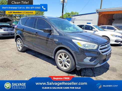 Used 2017 Ford Escape SE w/ Equipment Group 201A AWD/4WD image 5