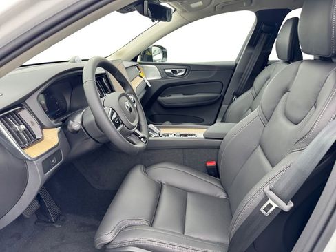 New 2026 Volvo XC60 B5 Ultra w/ Protection Package Premier image 12