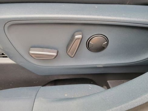 New 2025 Ford Maverick Lobo image 16