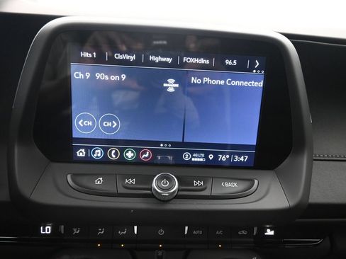 Used 2021 Chevrolet Camaro LT RWD image 20