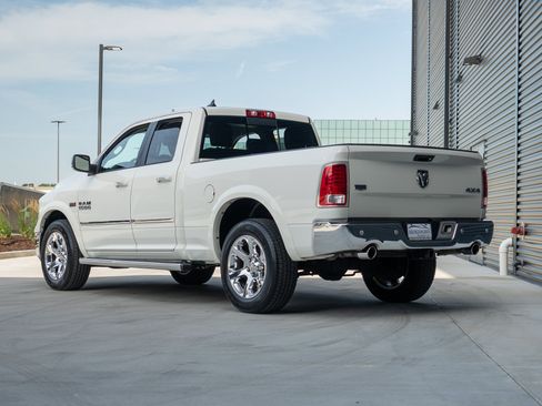 Used 2016 RAM 1500 Laramie w/ Convenience Group AWD/4WD image 4