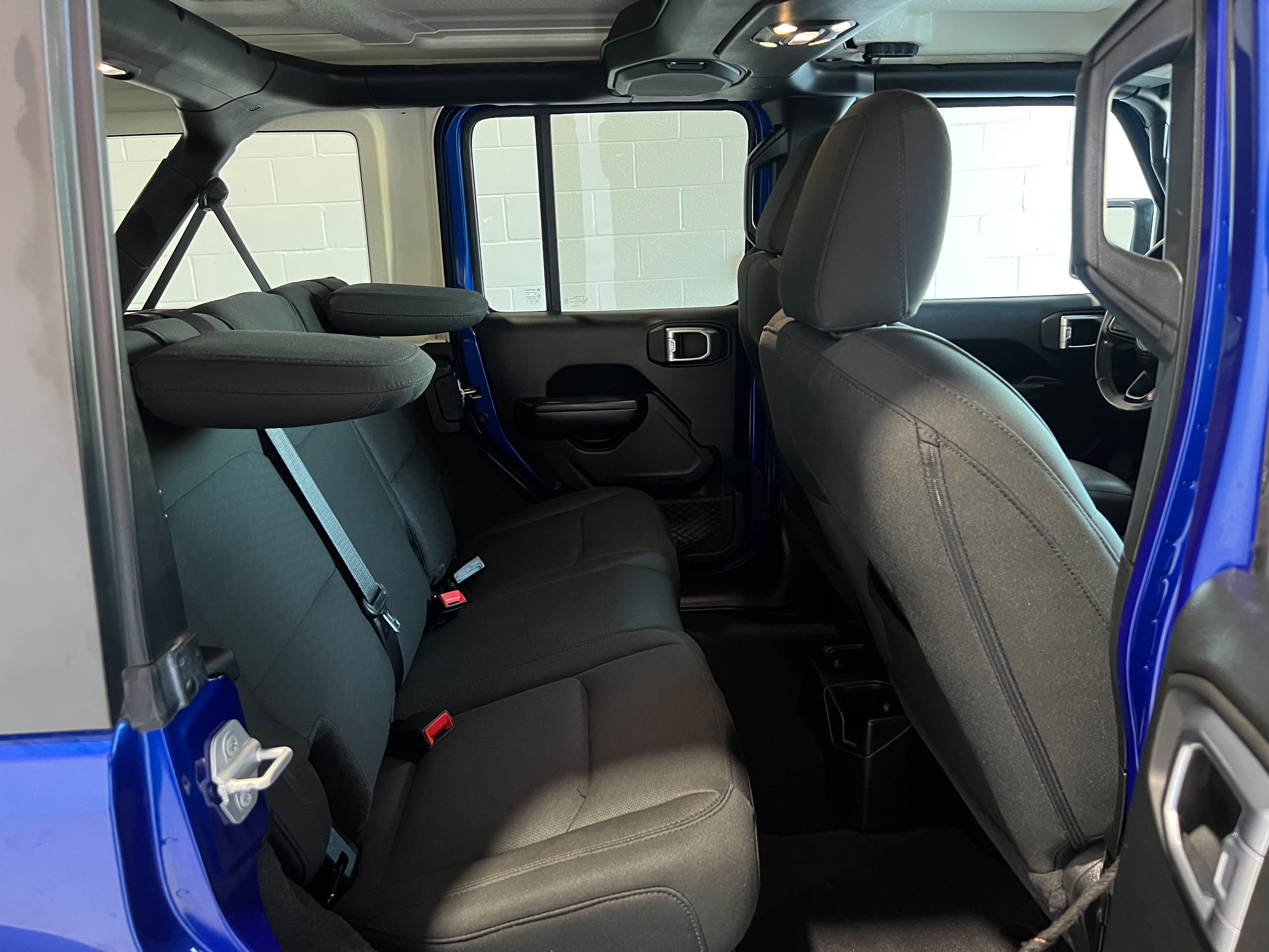 Used 2020 Jeep Wrangler Unlimited Sport S AWD/4WD image 14
