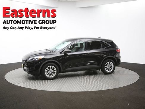 Used 2022 Ford Escape SE image 57