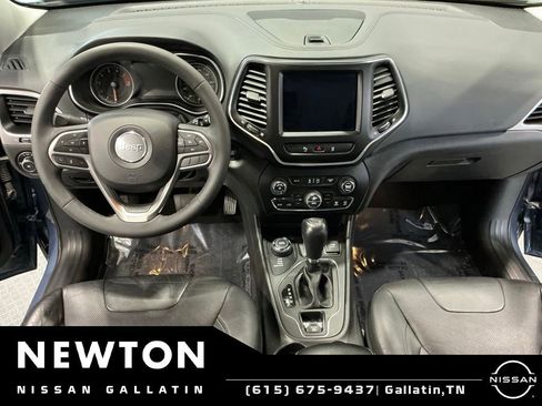 Used 2021 Jeep Cherokee Latitude Lux w/ Comfort/Convenience Group AWD/4WD image 9