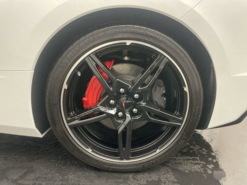 Used 2022 Chevrolet Corvette Stingray Convertible w/ 1LT image 23