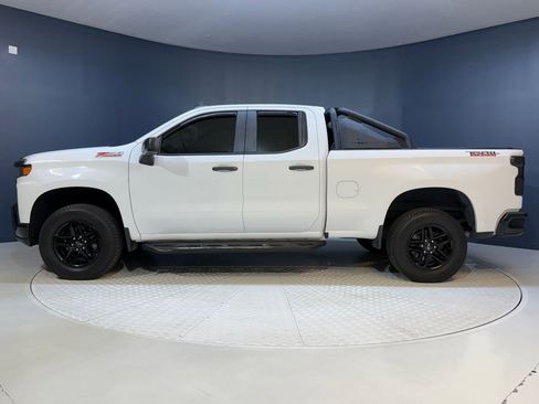Used 2019 Chevrolet Silverado 1500 Custom Trail Boss image 2
