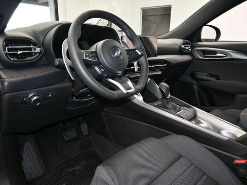 Used 2025 Dodge Hornet R/T w/ Tech Pack image 12