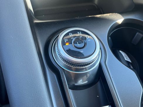 New 2026 Ford Explorer Active w/ Active Comfort Package image 13