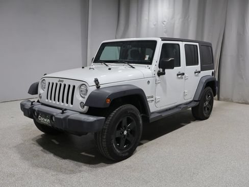 Used 2018 Jeep Wrangler Unlimited Sport S AWD/4WD image 5