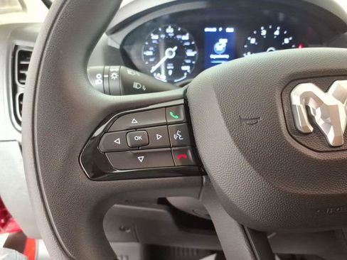 Used 2025 RAM ProMaster 2500 w/ Convenience Group FWD image 16