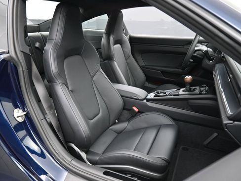 New 2026 Porsche 911 Carrera T RWD image 28