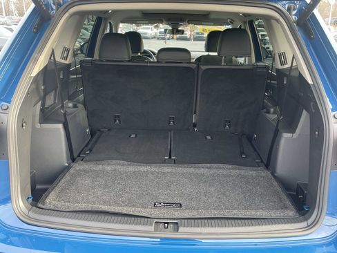 Certified 2025 Volkswagen Atlas SEL image 10