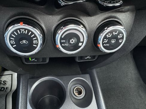 Used 2017 Mitsubishi Outlander Sport GT image 17