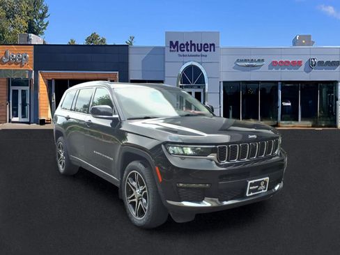 Used 2022 Jeep Grand Cherokee L Limited w/ Luxury Tech Group II AWD/4WD image 1