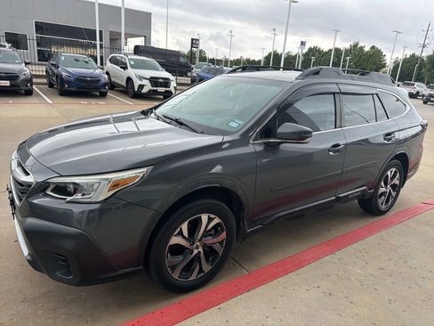 Used 2020 Subaru Outback Limited w/ Popular Package #2 AWD/4WD image 1