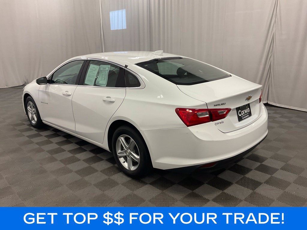Used 2023 Chevrolet Malibu LT FWD image 3