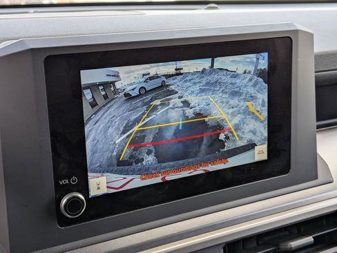 Used 2025 Toyota 4Runner SR5 image 23