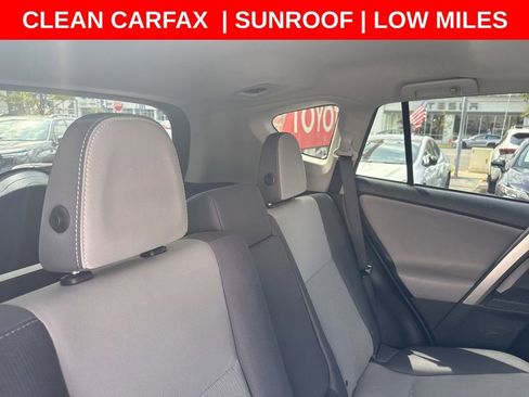 Used 2015 Toyota RAV4 XLE FWD image 28