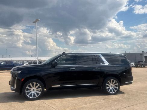 Used 2023 Cadillac Escalade ESV Premium Luxury Platinum AWD/4WD image 14