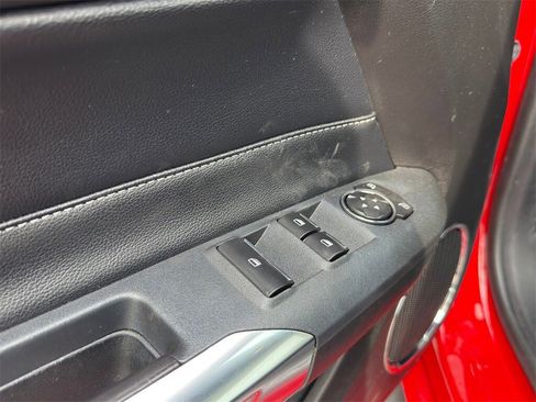 Used 2022 Ford Mustang GT Premium image 18