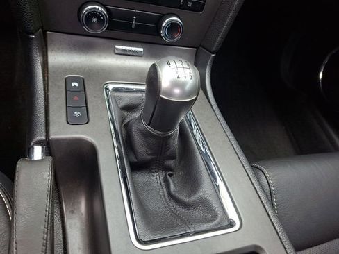 Used 2011 Ford Mustang GT Premium w/ Security Pkg RWD image 20