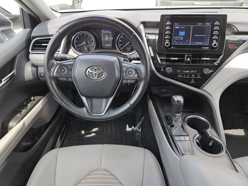 Used 2023 Toyota Camry SE FWD image 10