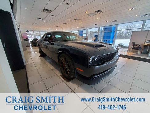 Used 2022 Dodge Challenger SRT Hellcat w/ Plus Package image 7
