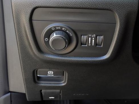 New 2026 Jeep Grand Cherokee L Laredo AWD/4WD image 22