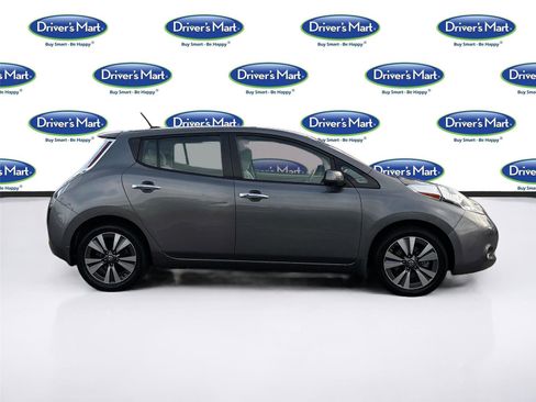 Used 2016 Nissan Leaf SV FWD image 8