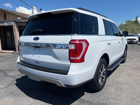 Used 2018 Ford Expedition XLT w/ Equipment Group 202A RWD image 5