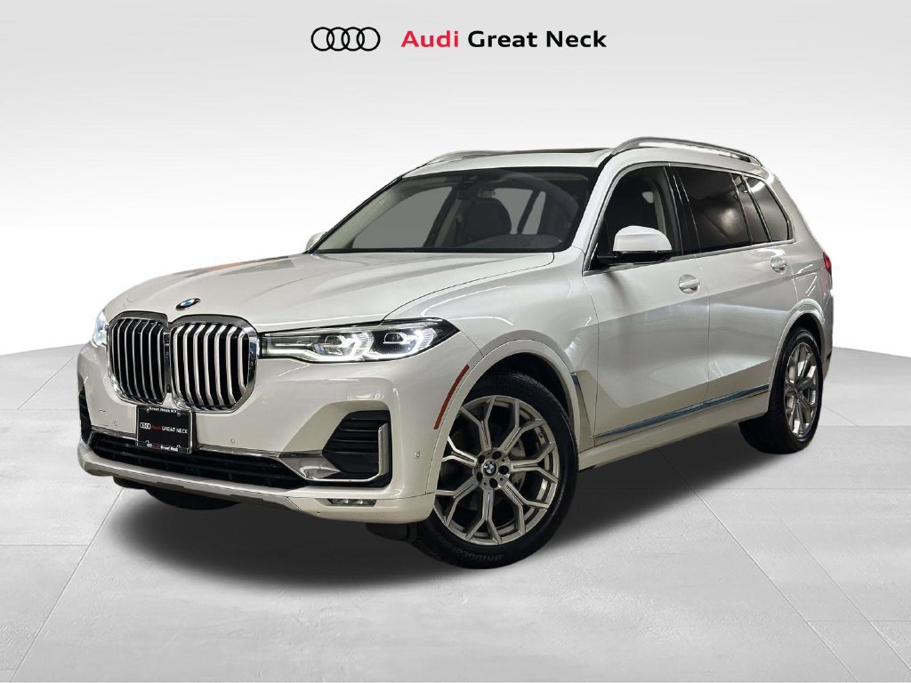 Used 2022 BMW X7 xDrive40i w/ Premium Package AWD/4WD image 1