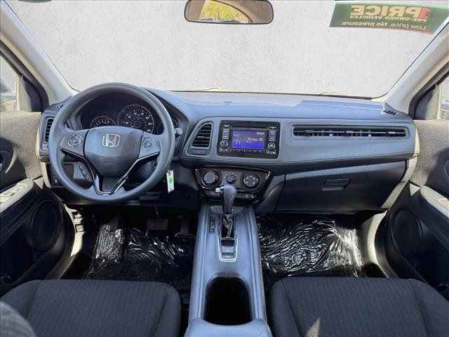 Used 2017 Honda HR-V LX image 14